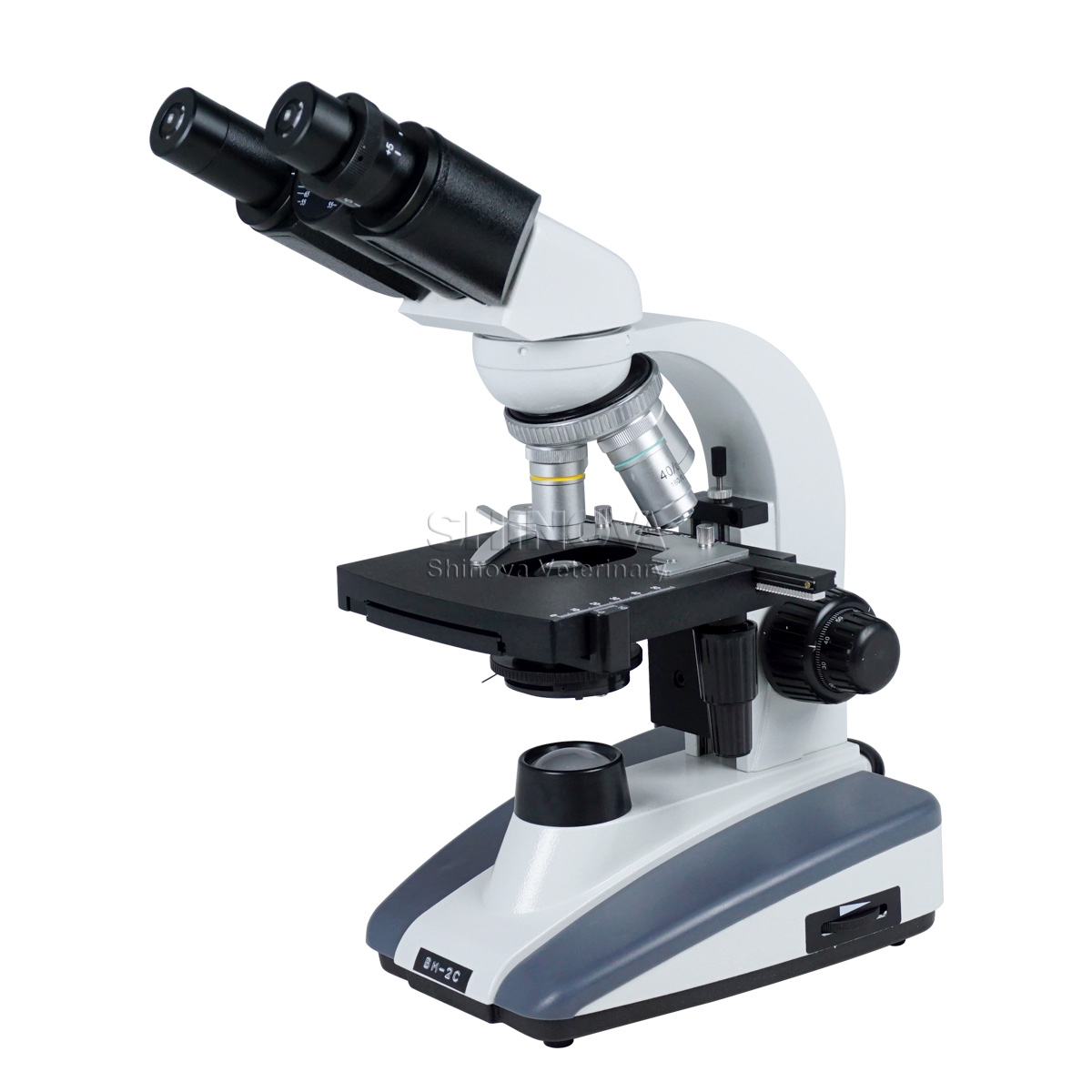 Microscope biologique