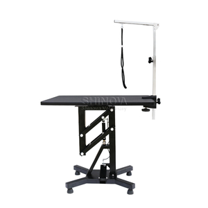 Table de toilettage à lambeaux de pneumatique